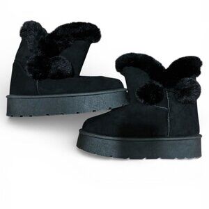 women winter shoes Size 10